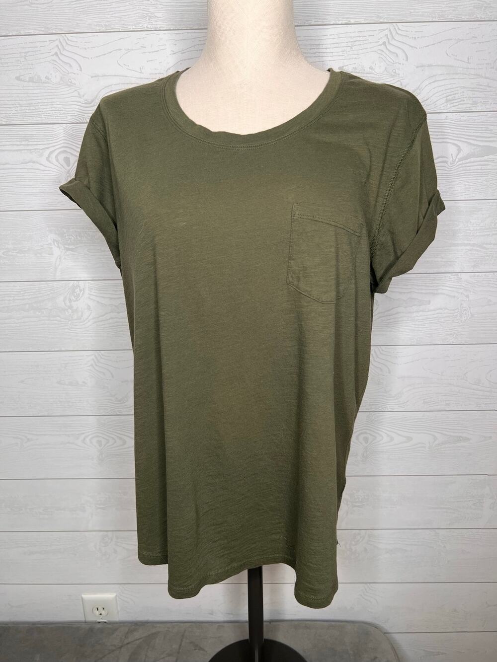 a.n.a A New Approach Olive Green Short Sleeve Top | Size XL